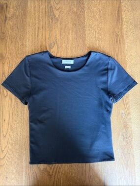 Aritzia Babaton Black Short Sleeve Tee